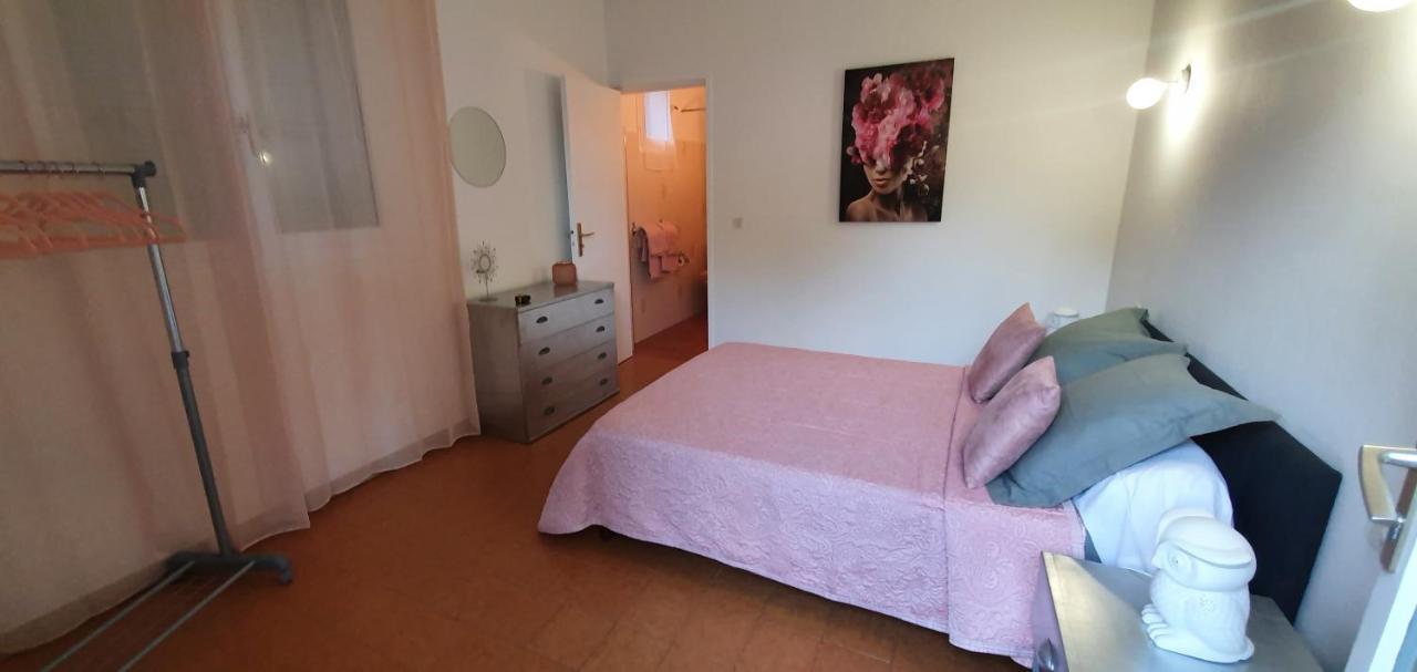 Bed and Breakfast Chez Isabelle Luri Экстерьер фото